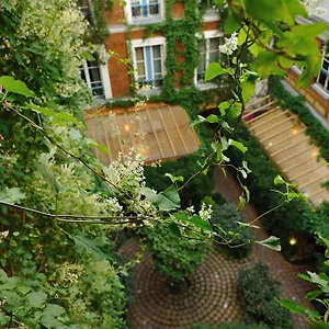 Apartament Les Patios Du Marais 2, Paryż