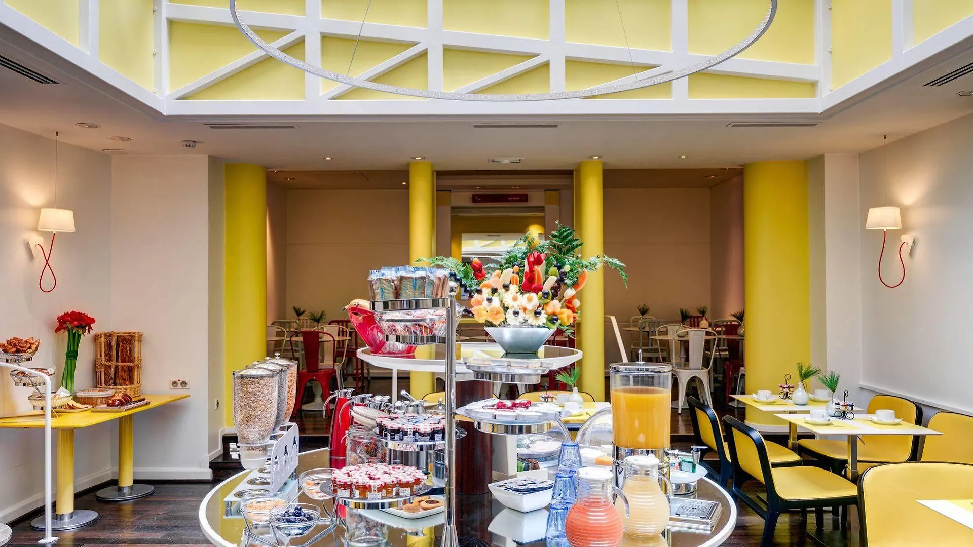 Hotel Astoria - Astotel Paris 3*,